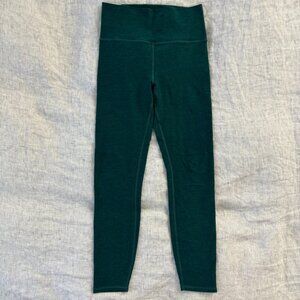 Vuori Womens Clean Elevation Leggings Small Jade Heather Gently Used